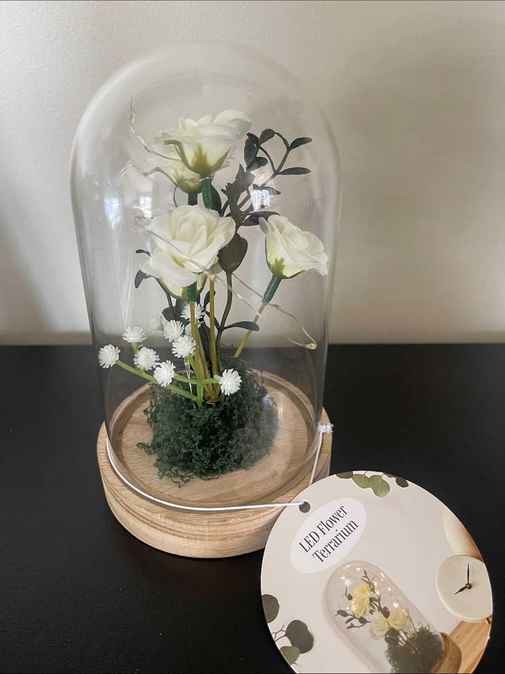 ❤️NEW!!!❤️ LED White Rose Dome Terrarium on Wooden Base